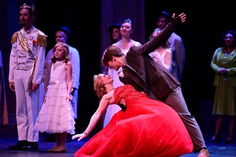 Anastasia: The Musical Dazzles Audiences