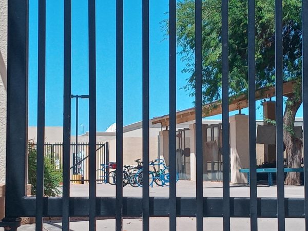Navigation to Story: Closed Campus Gates Create Questions for Students, Staff