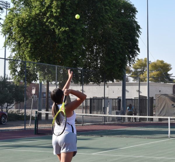 Navigation to Story: Girls’ freshman tennis team starts the year with a smash