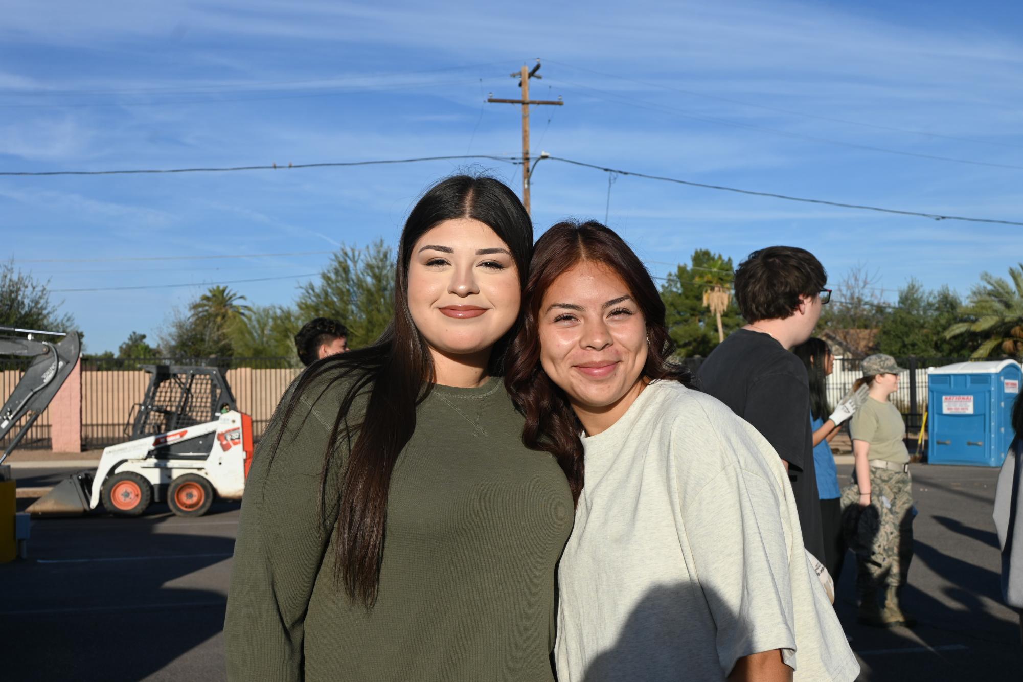 Photo Highlights: CHS FFA Students Partner With City of Chandler to Plant Trees
